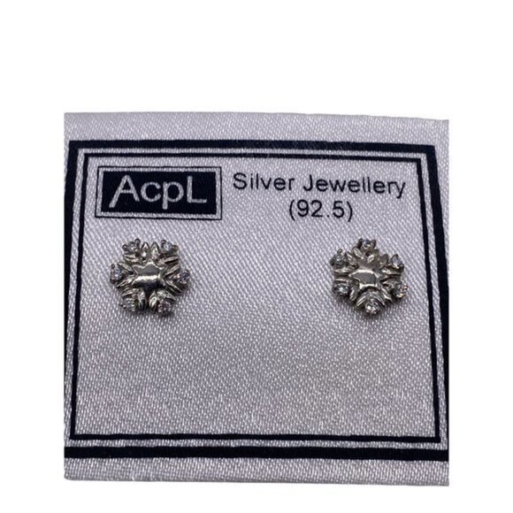925 Sterling Sliver Earrings Women’s 1cm - Picture 1 of 7